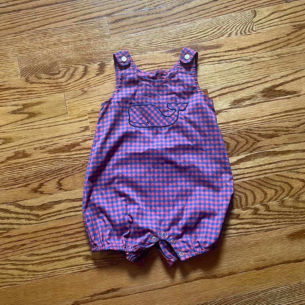 Vineyard Vines boys gingham whale onesie